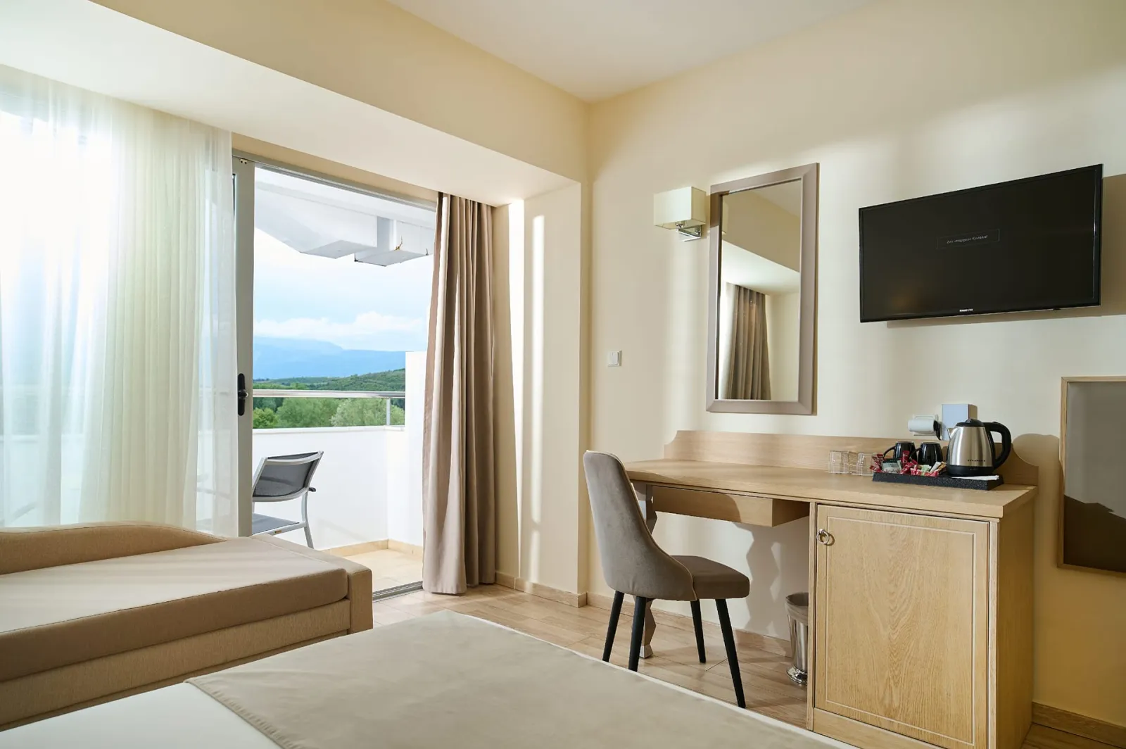 Superior Double Room Side Sea View