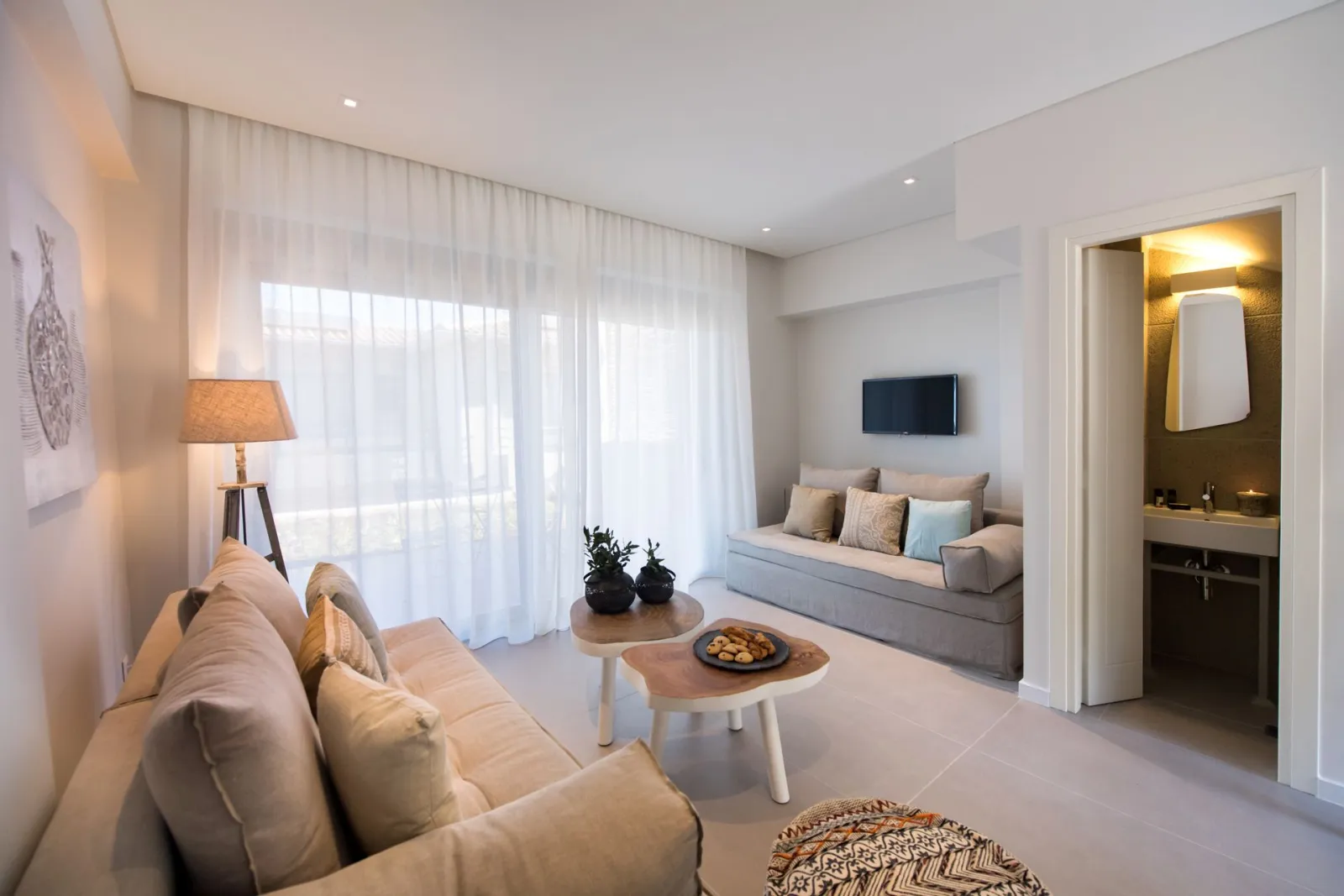 Suite with Garden View