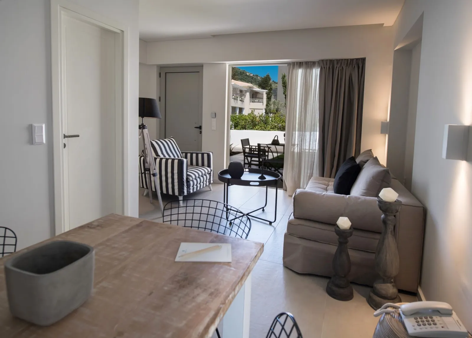Suite with Garden View