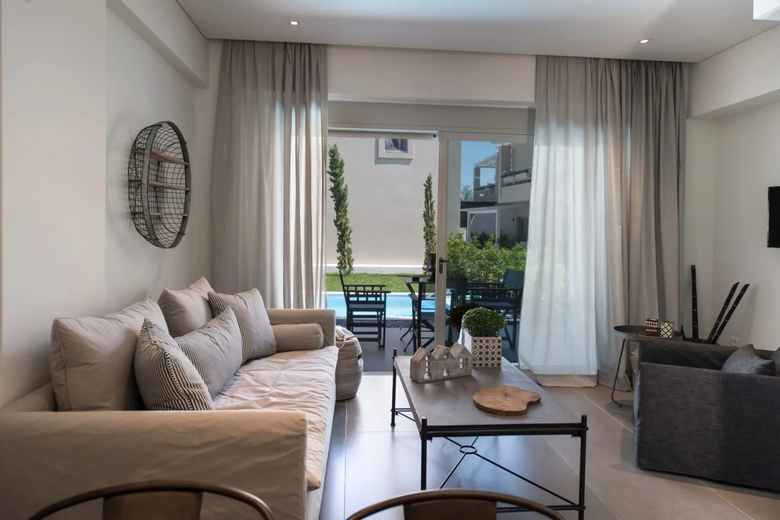 Deluxe Suite with Private Pool and Garden View