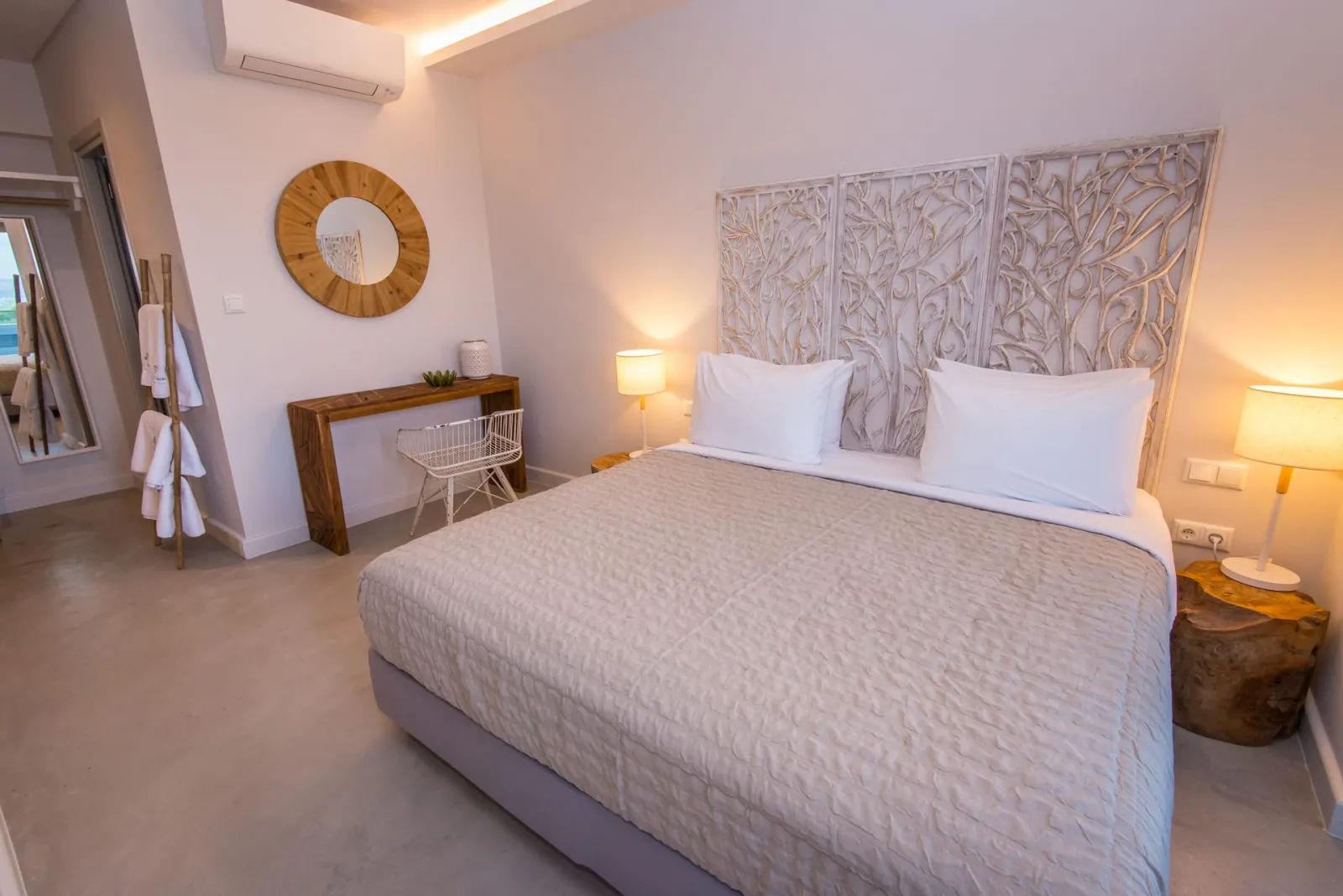 Rozoli Double Partial Sea View