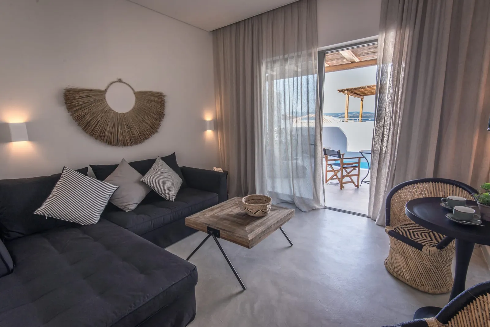 Emerald Suite with private pool partial sea view