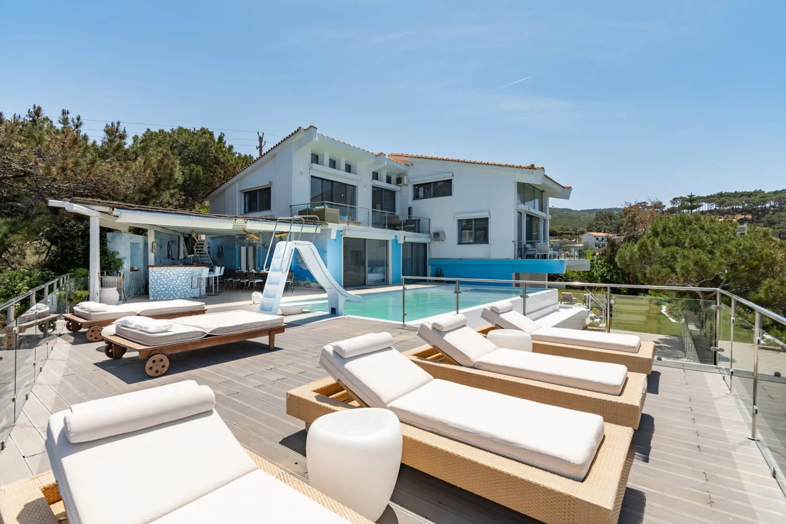 Villa Icarus