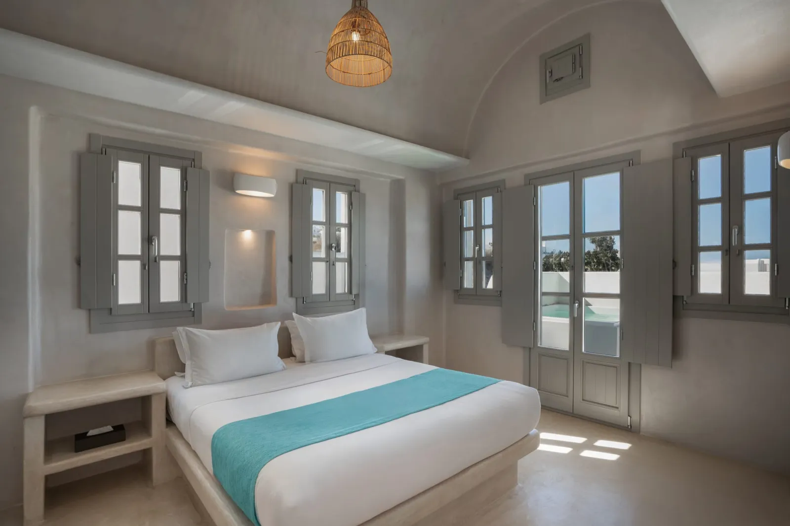 Superior Suite with Sea View and Outdoor Hot tub