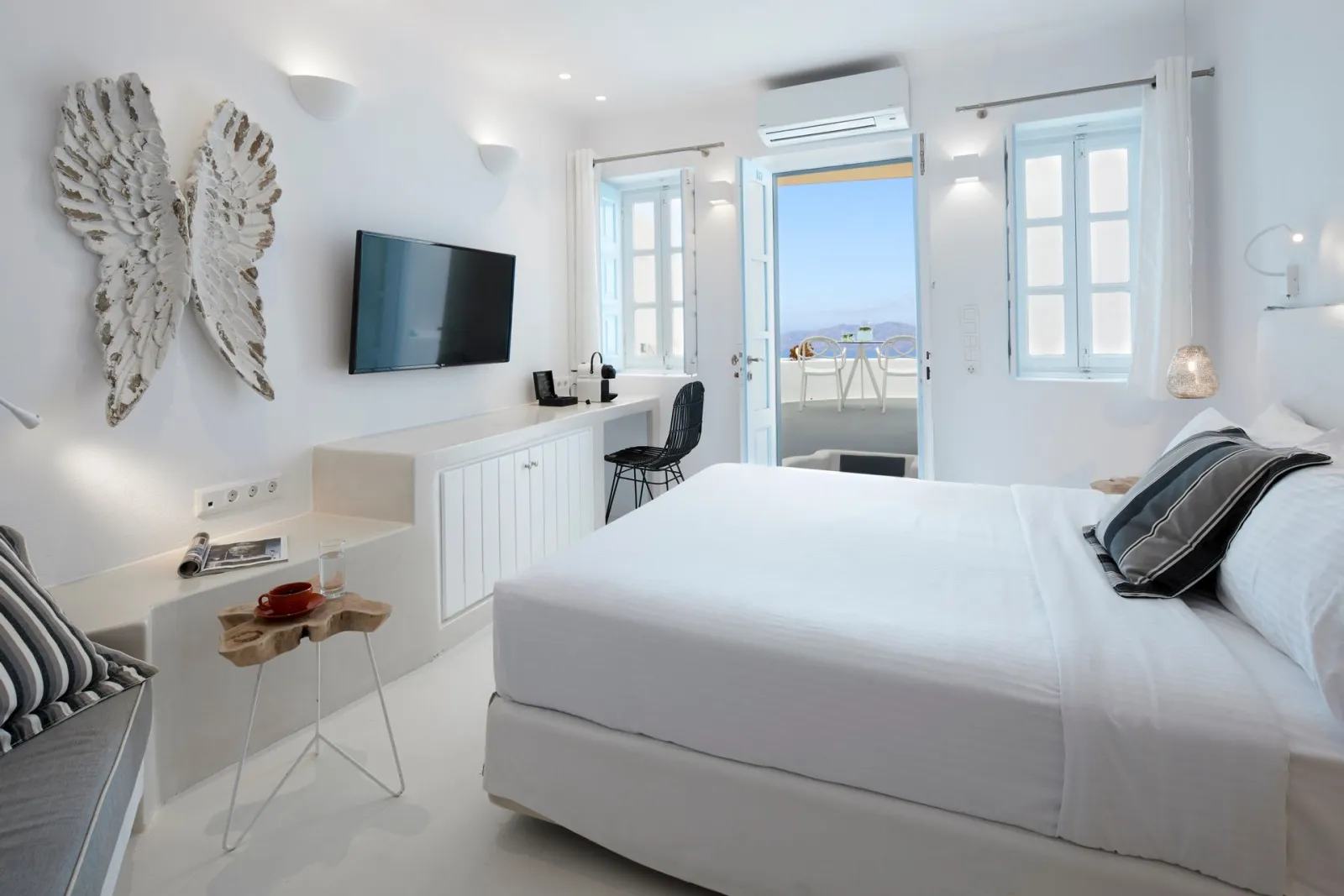 Junior Pool Suite - Private Caldera Sea Sunset view