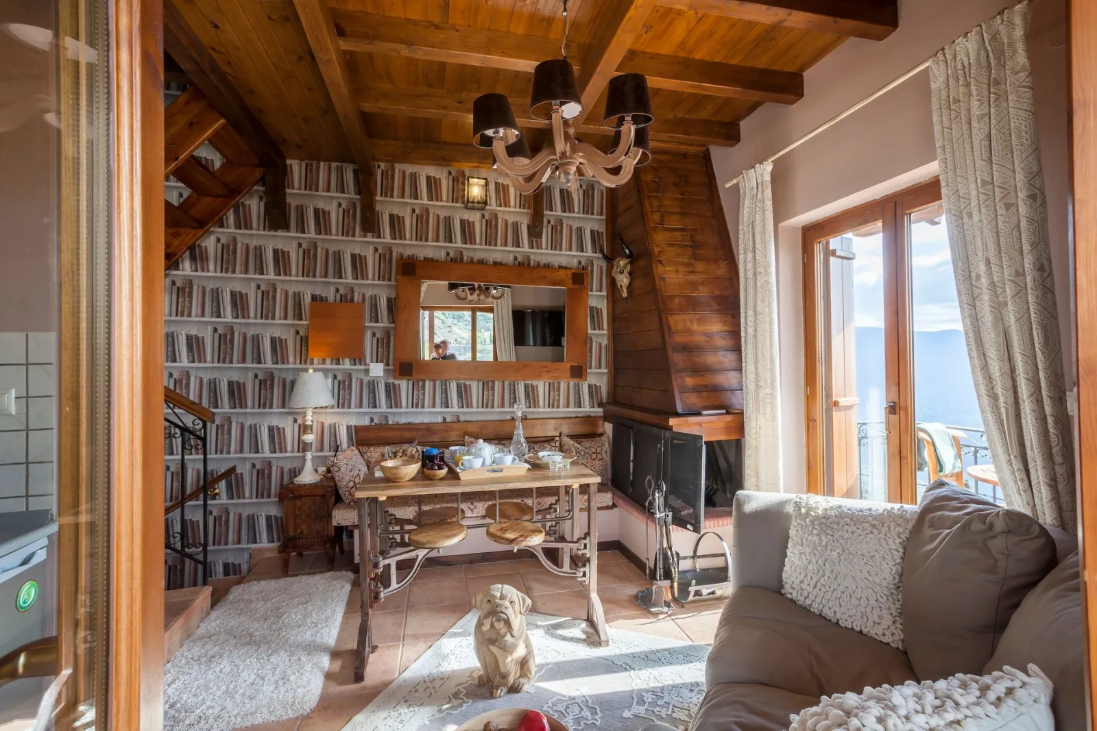 Rock Dandy - Private lux chalet with sauna & parking. Among the clouds