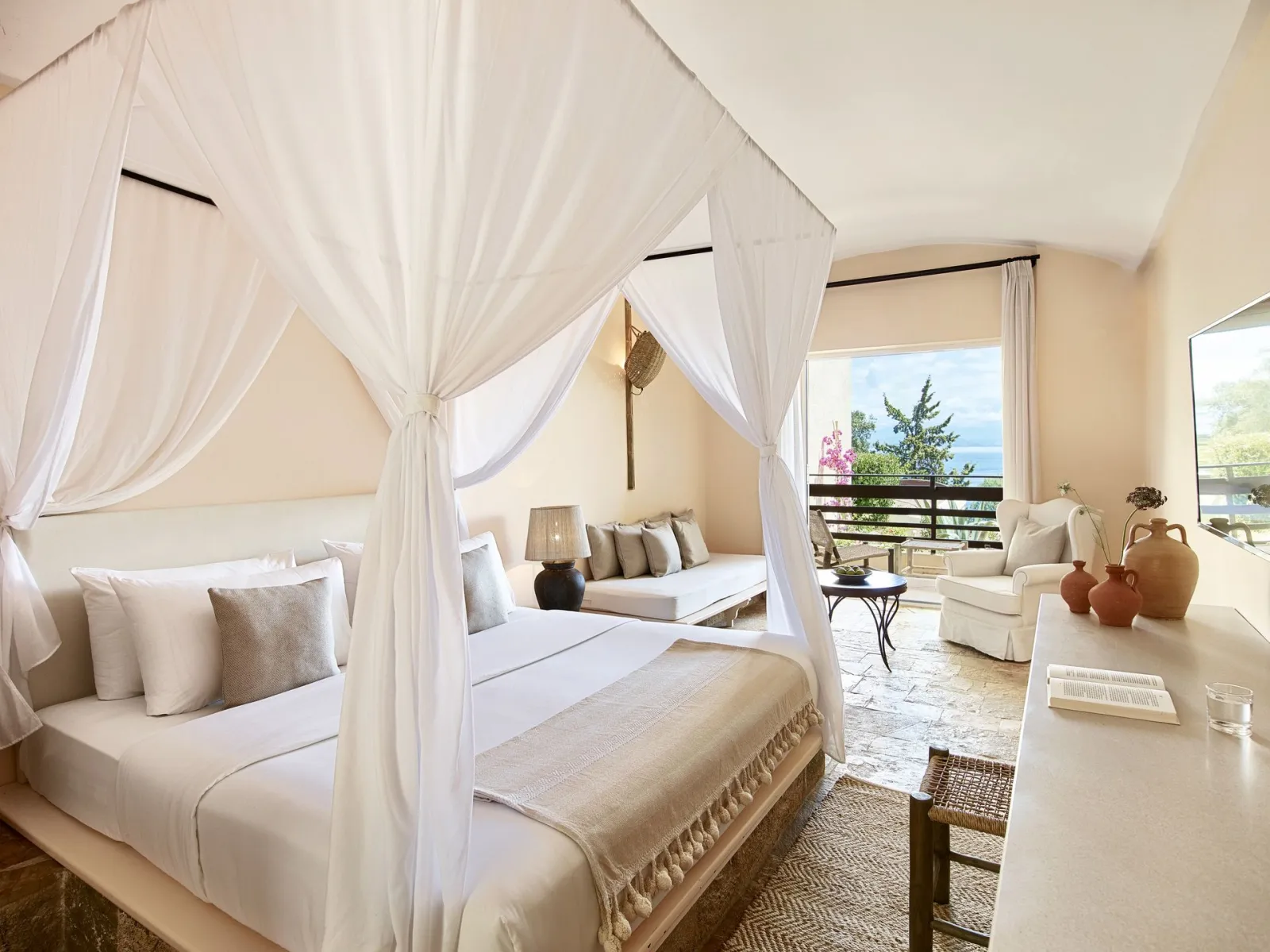 Hideaway Daphnila Bungalow limited Sea View