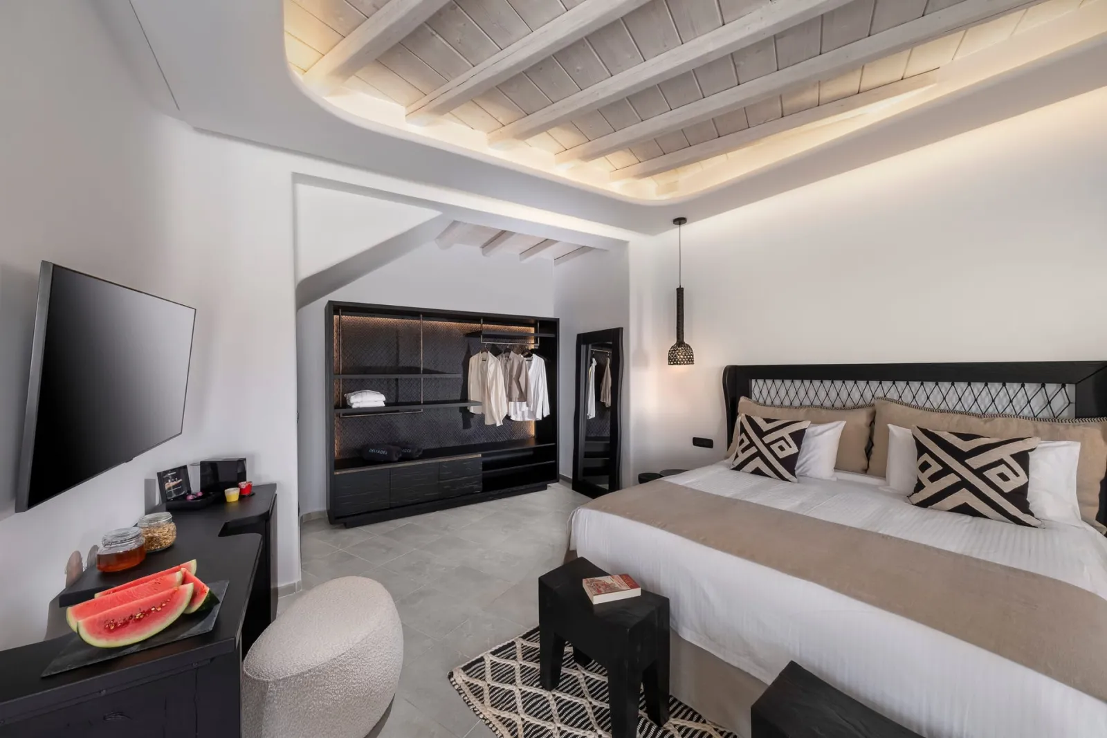 Pool Suite Sea View