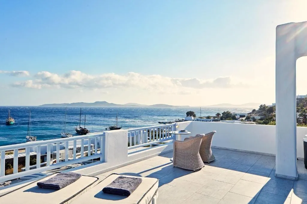 Signature Suite Sea View with Outdoor Jacuzzi