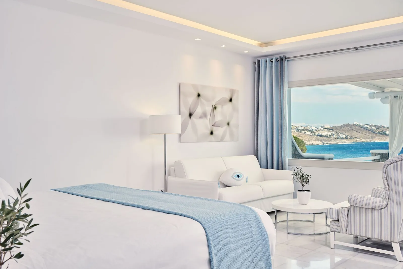 Grand Suite Sea View with Outdoor Jacuzzi
