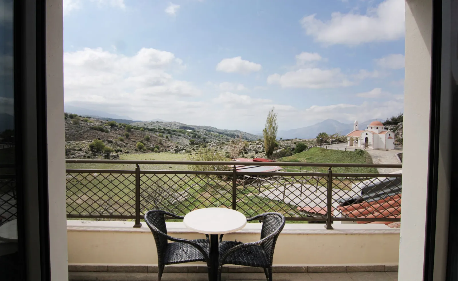 Junior Suite with Mountain View