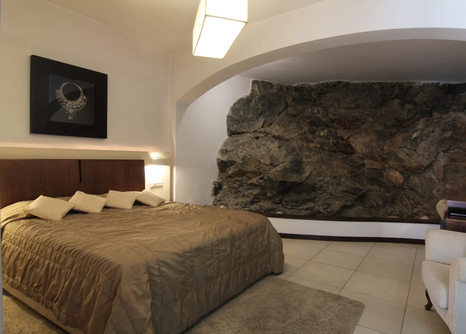 Deluxe Master Suite with Mountain View