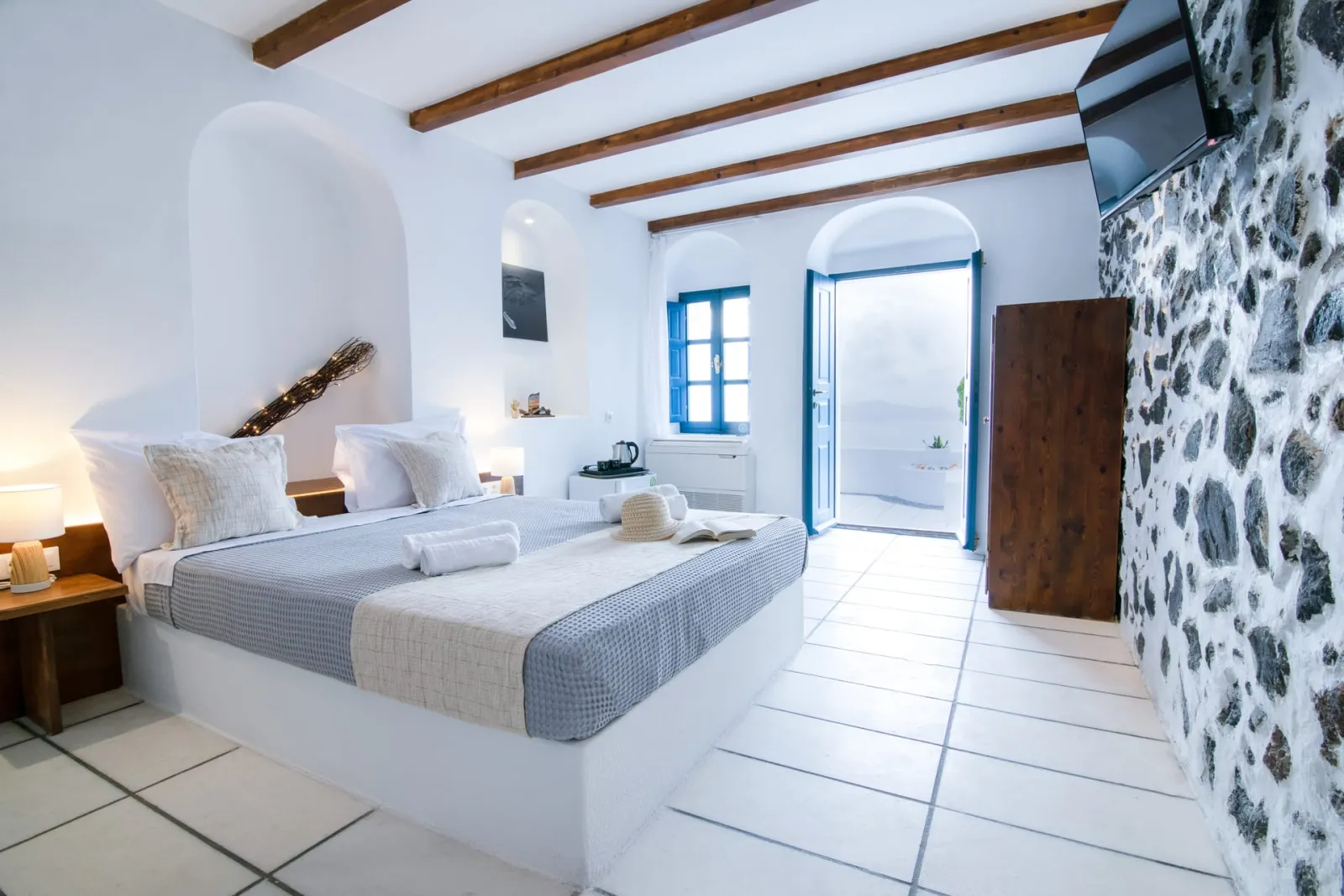 Premium Double Rooms Caldera View