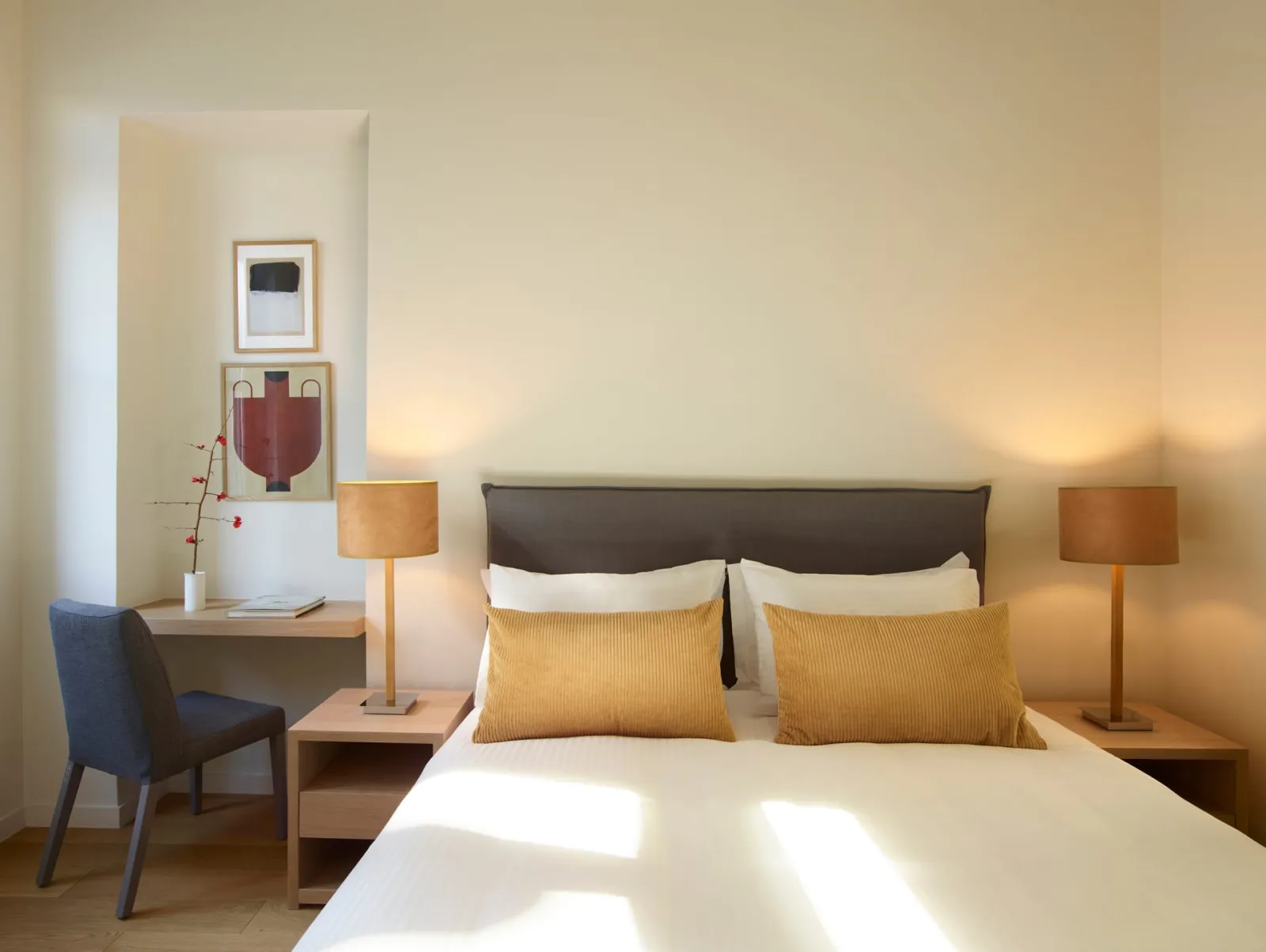 Apartment M