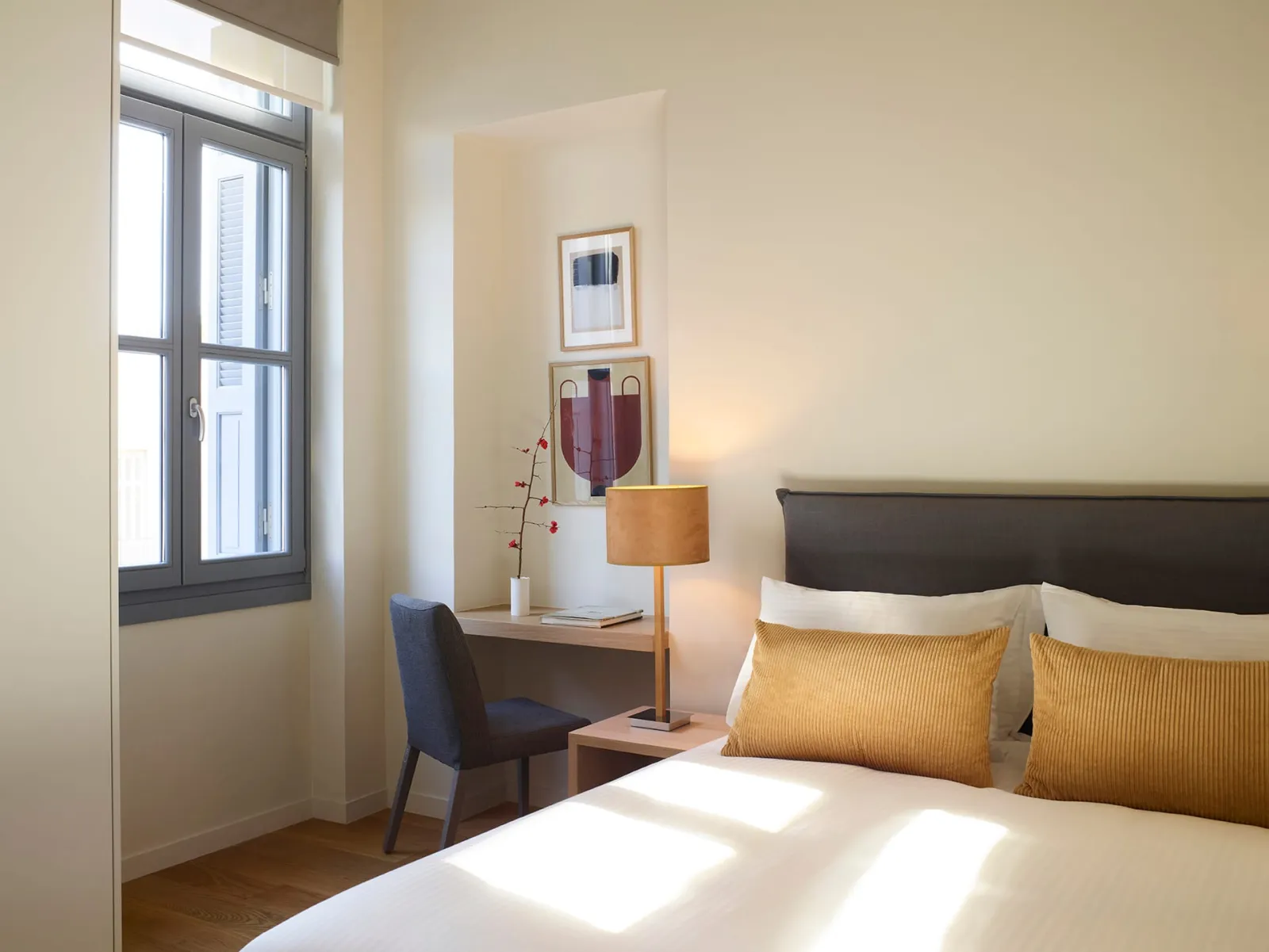 Apartment M