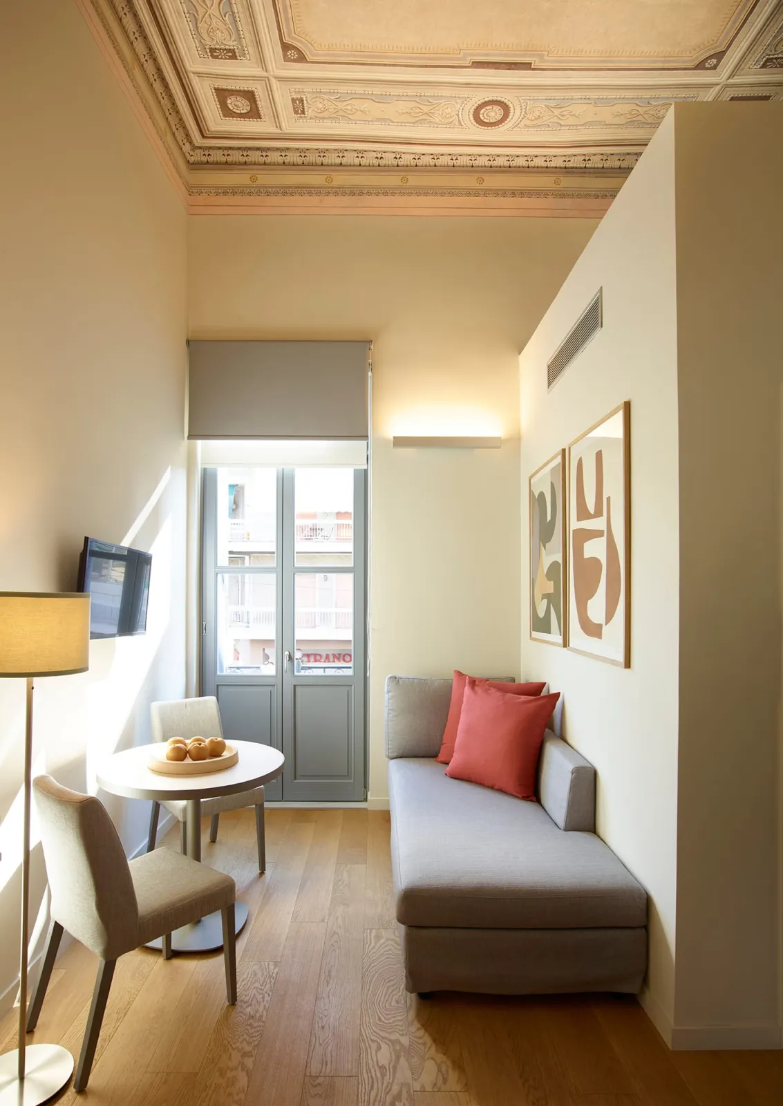 Apartment M