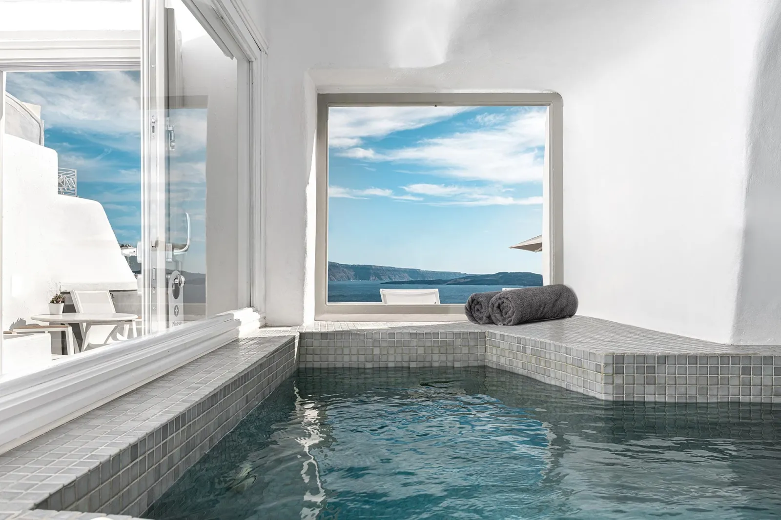 Emerald Suite | Indoor Private Hot Tub