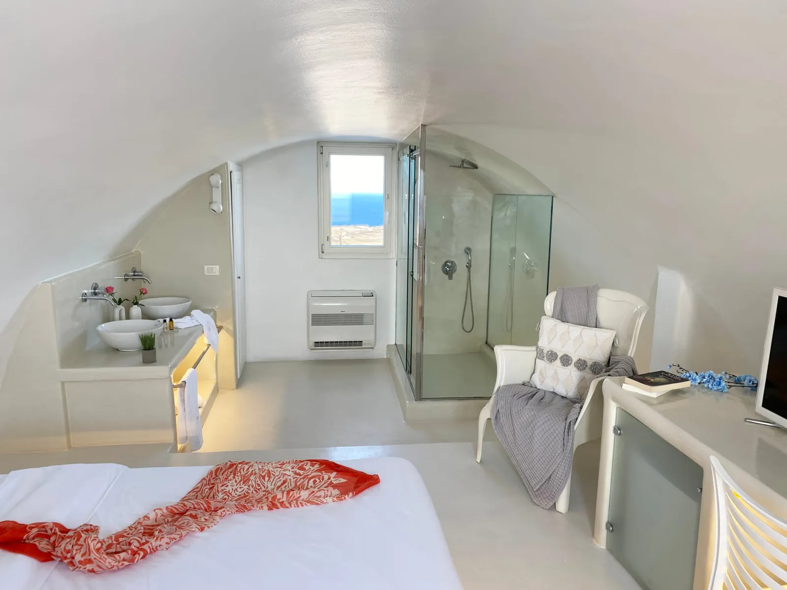Moonstone Junior Suite