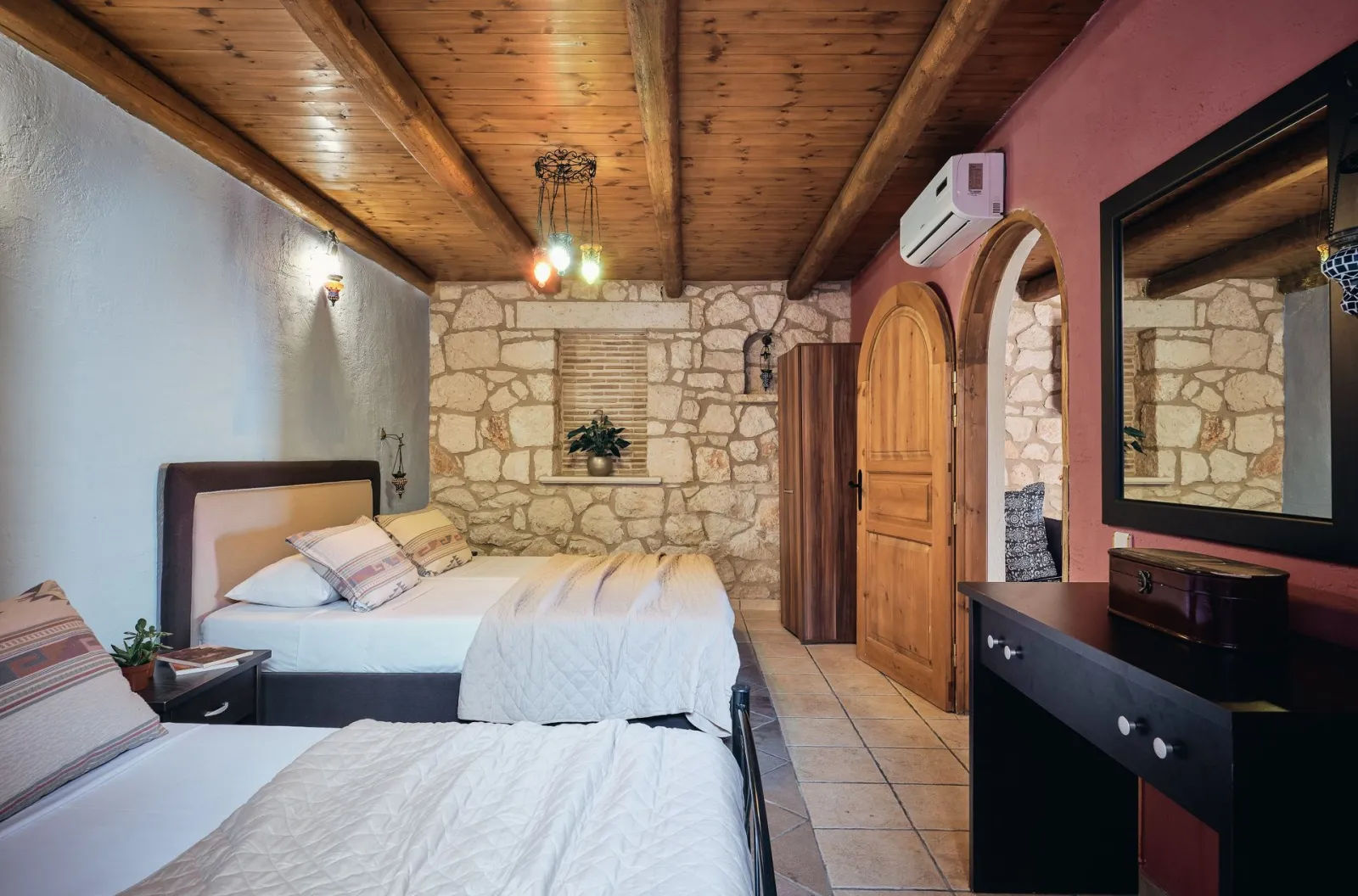 Two Bedrooms Suite with Sea View