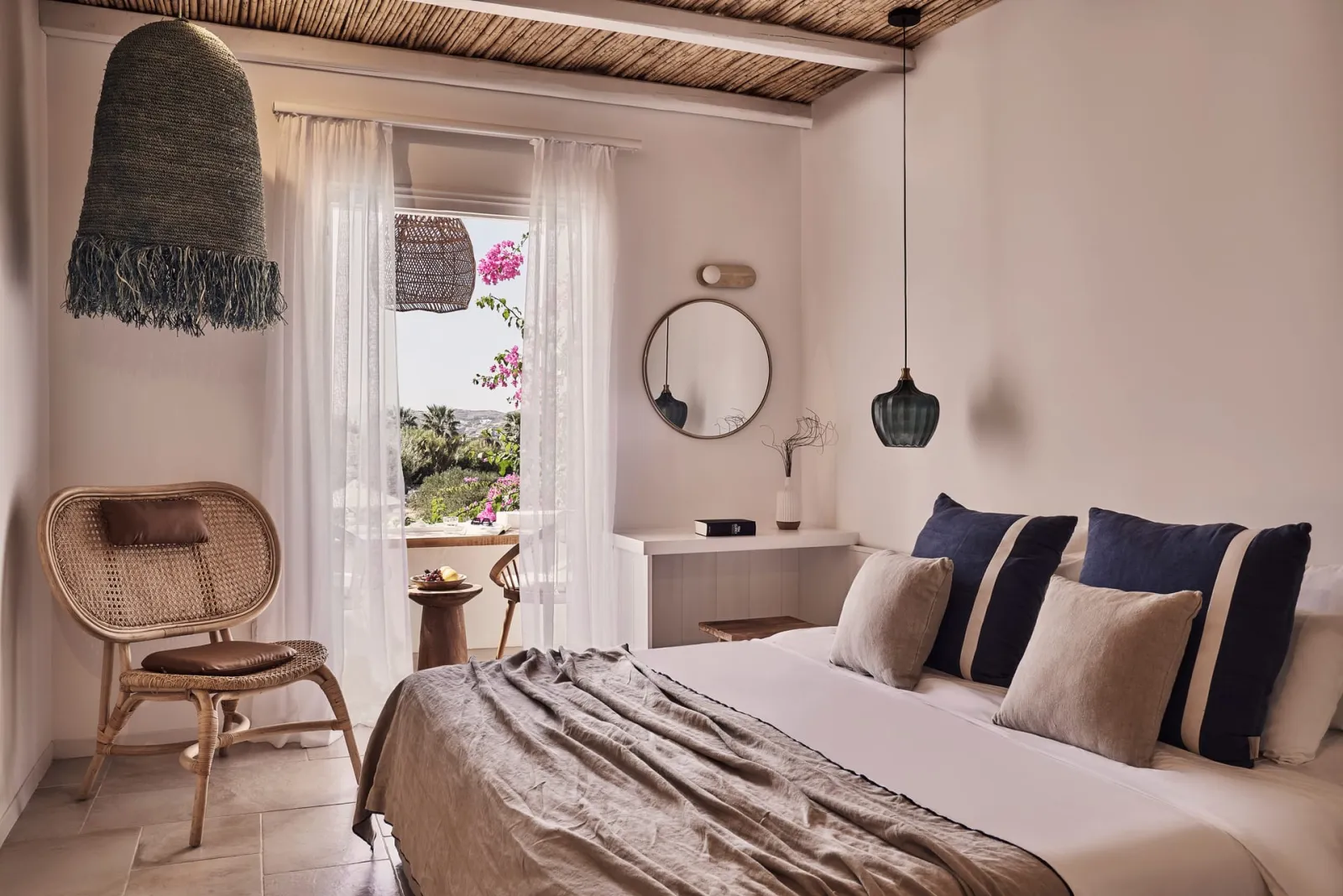 Standard Sea View Room