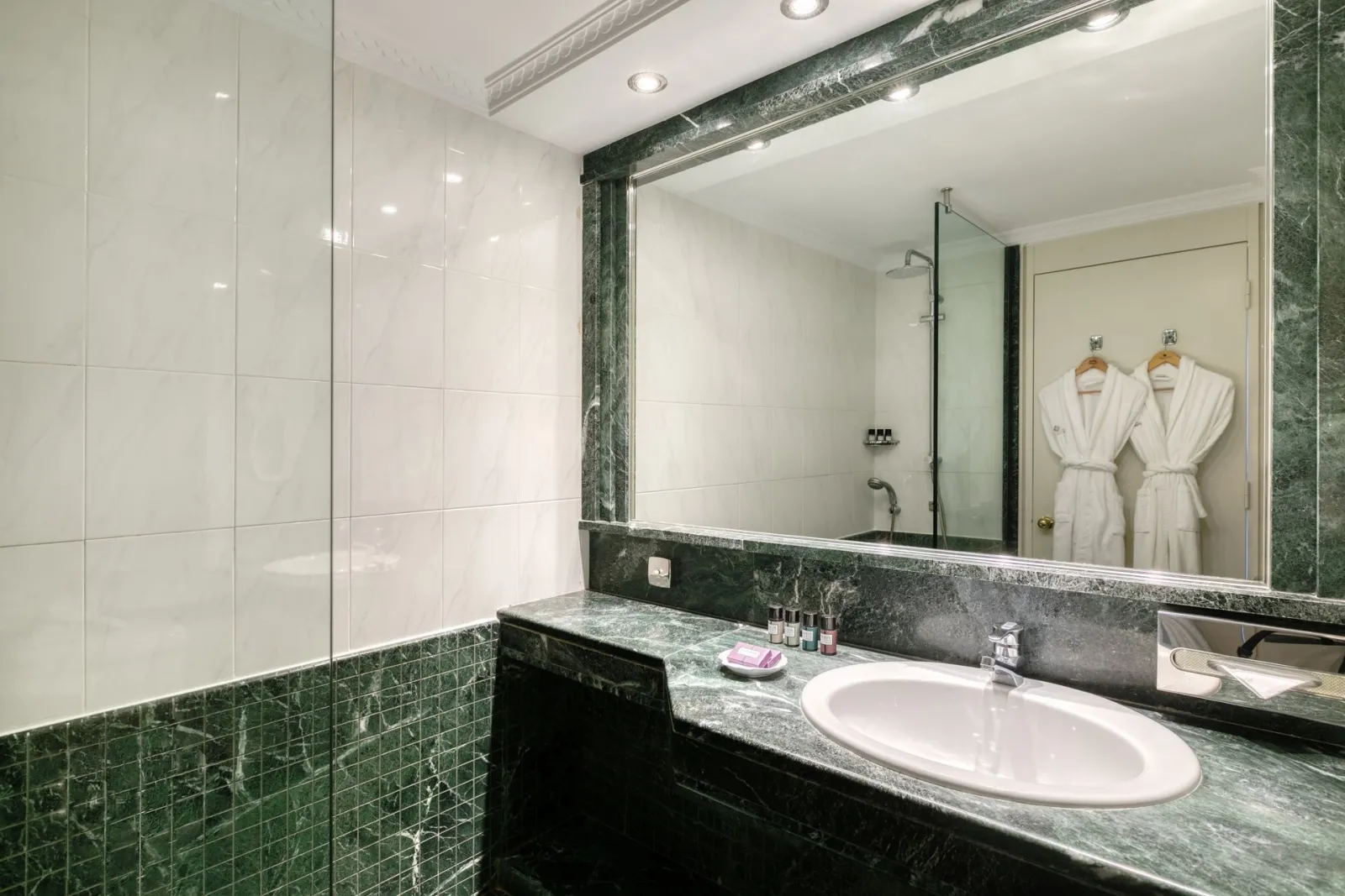 Executive Room Front Sea View