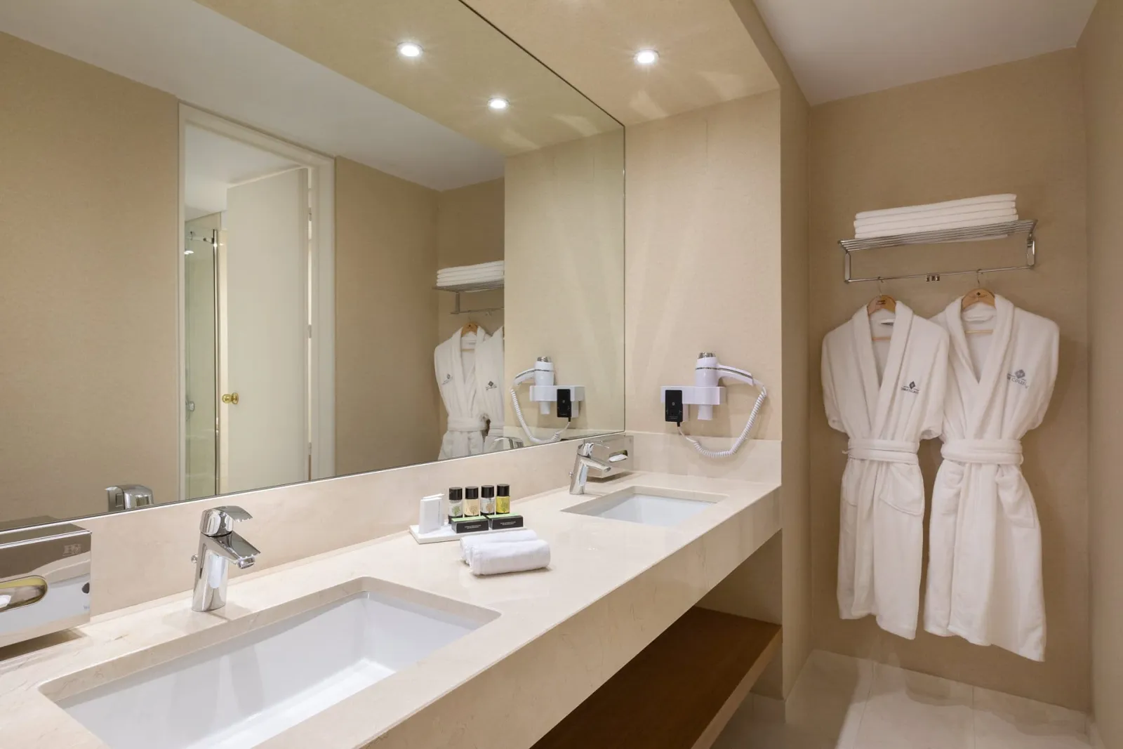 Acropolis View Suite