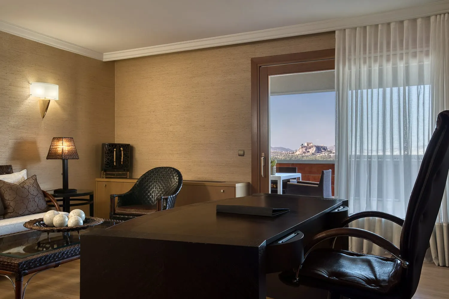 Presidential Suite 815