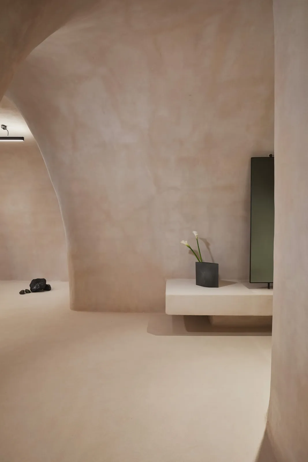 Cosmic Cave Suite with Outdoor Jacuzzi &amp; Caldera View
