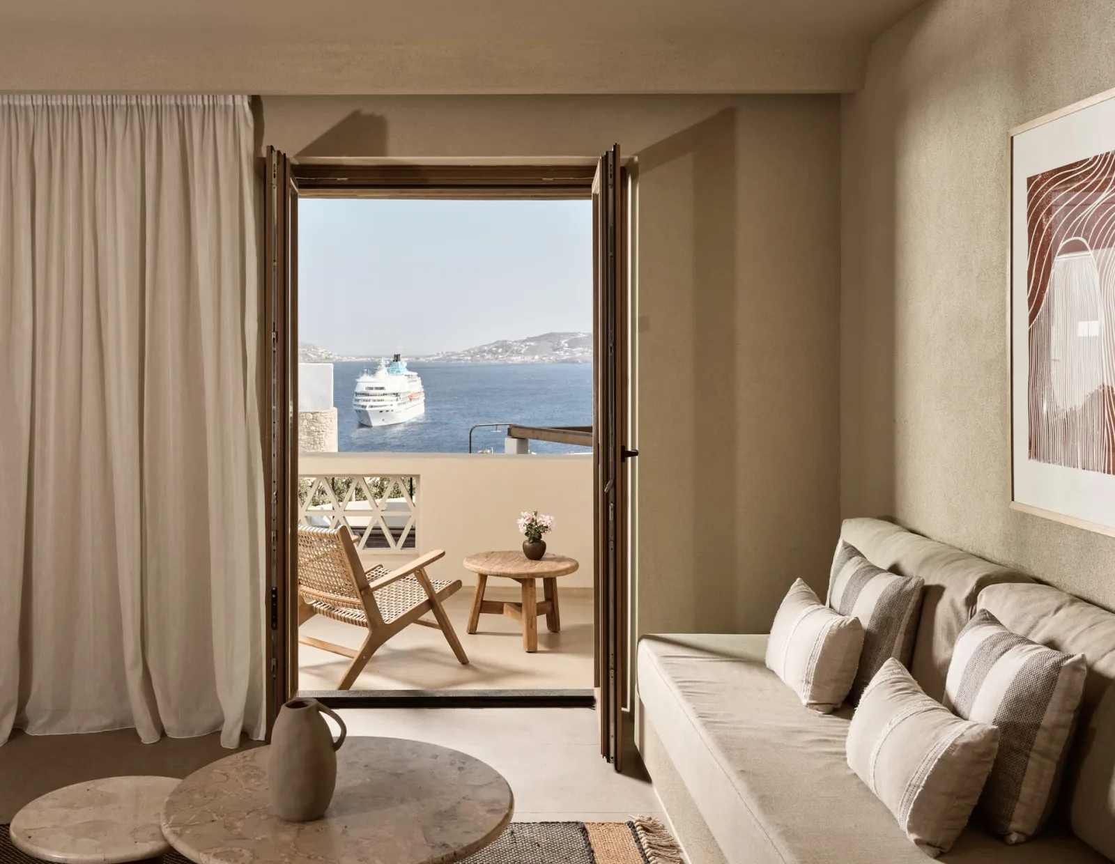 Aeon Suite Sea View