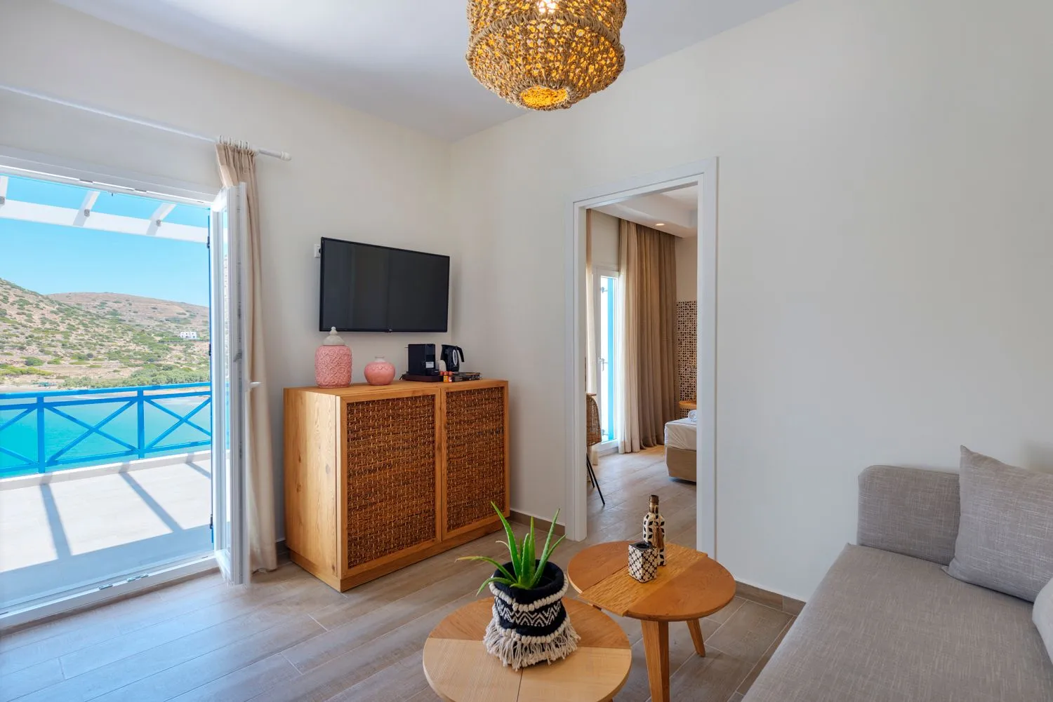 The Dolphin Bay Suite with Panoramic Sea View