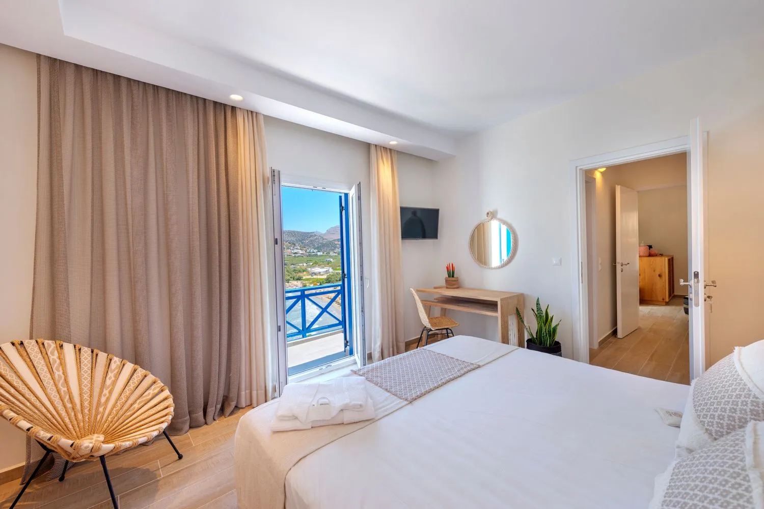 The Dolphin Bay Suite with Panoramic Sea View