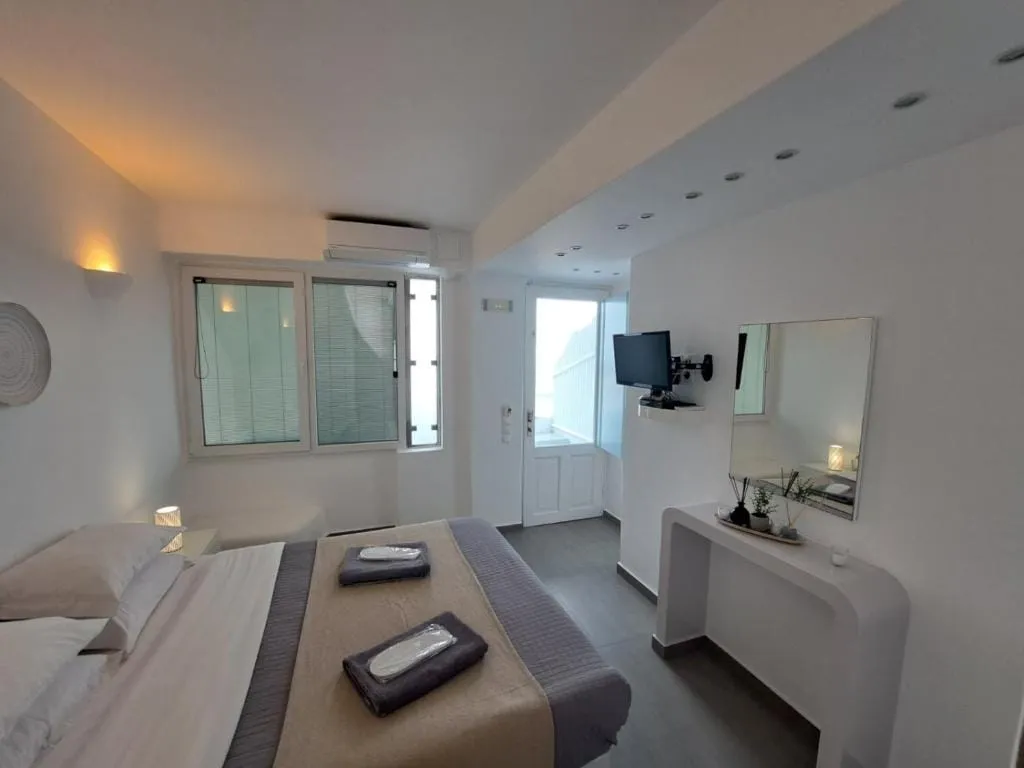 Premier Suite with Heated Indoor Jacuzzi