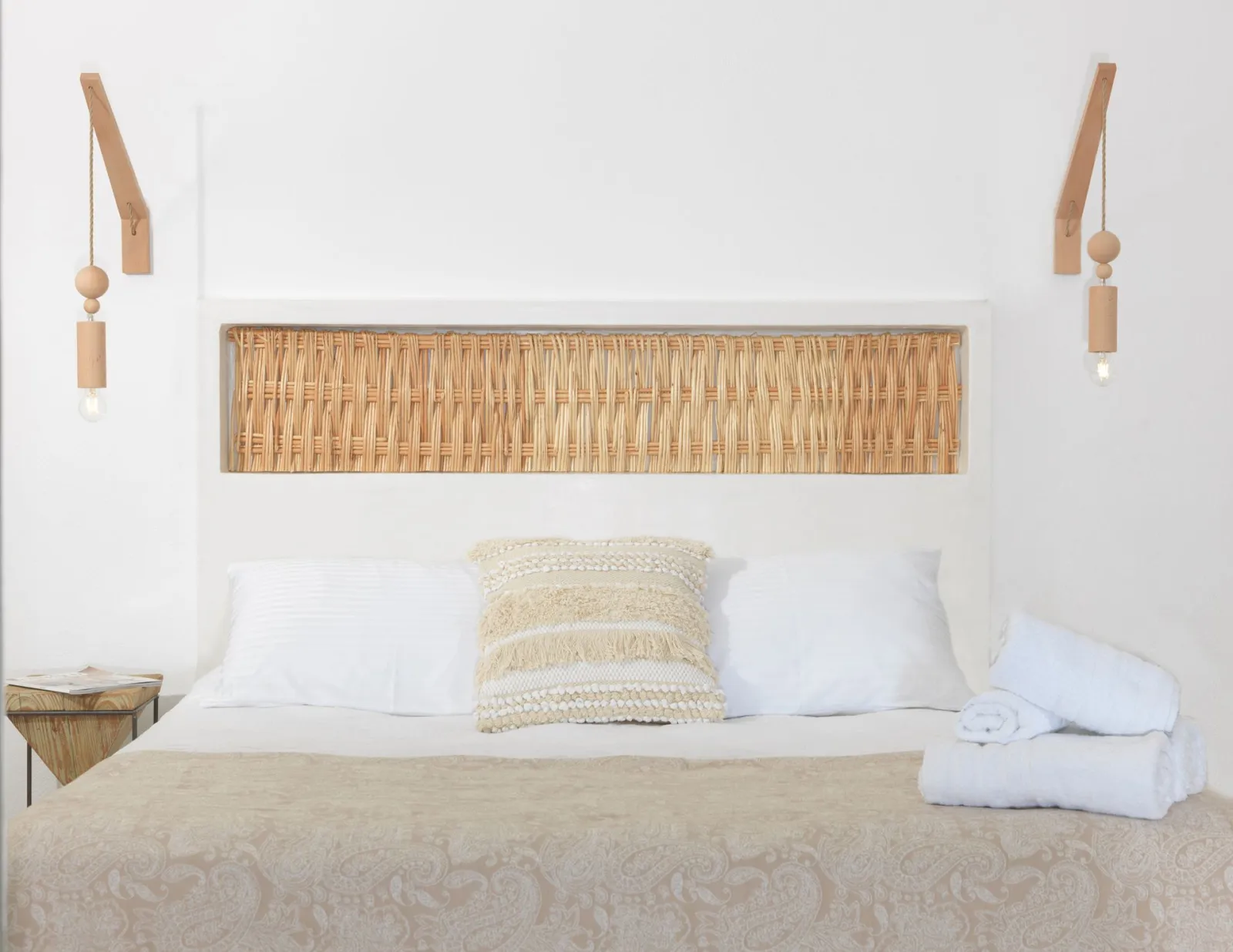 Harmony Deluxe Cave House with Private Plunge Pool