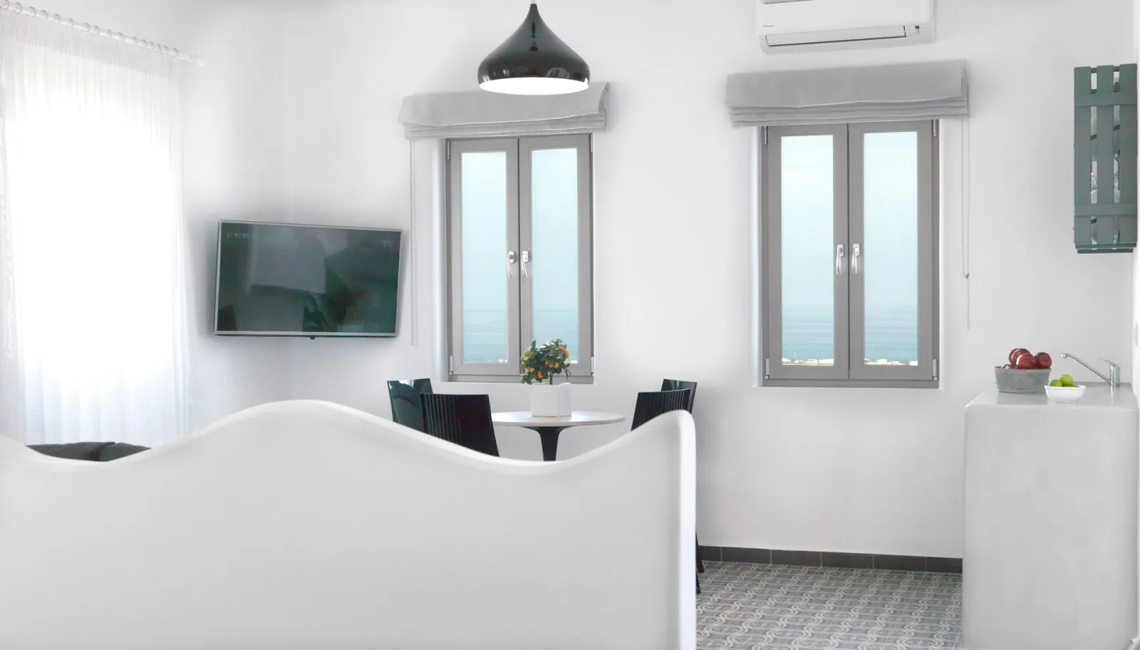 Villa Bliss | Sea View with Private Outdoor Jacuzzi