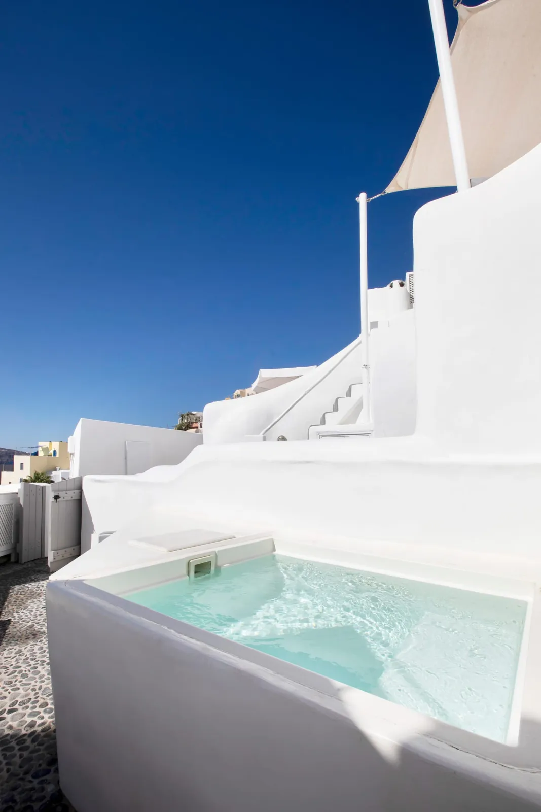 Double Room with Hot Tub and Partial Caldera View