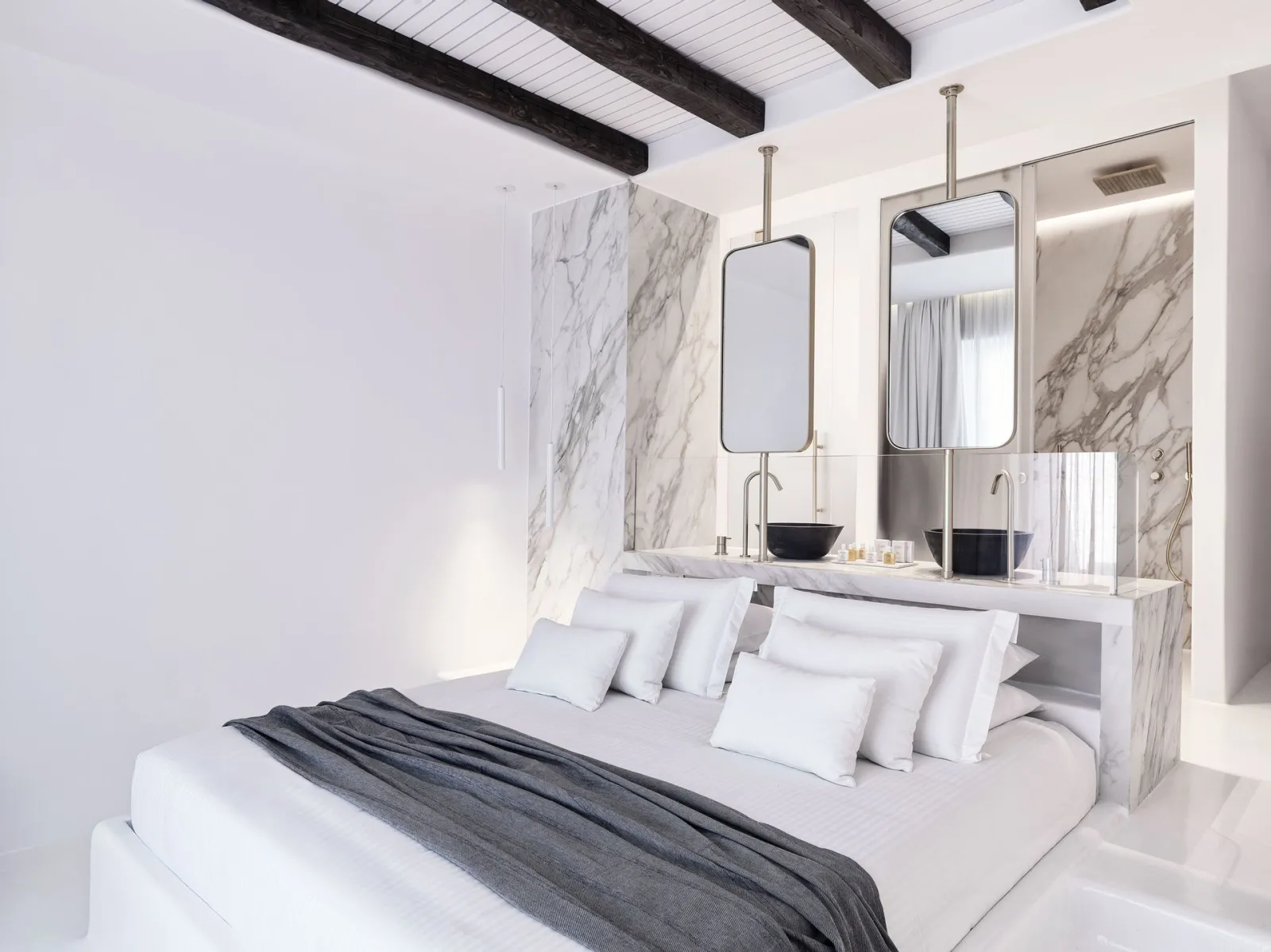 Junior Suite with Private Heated Pool Sea View