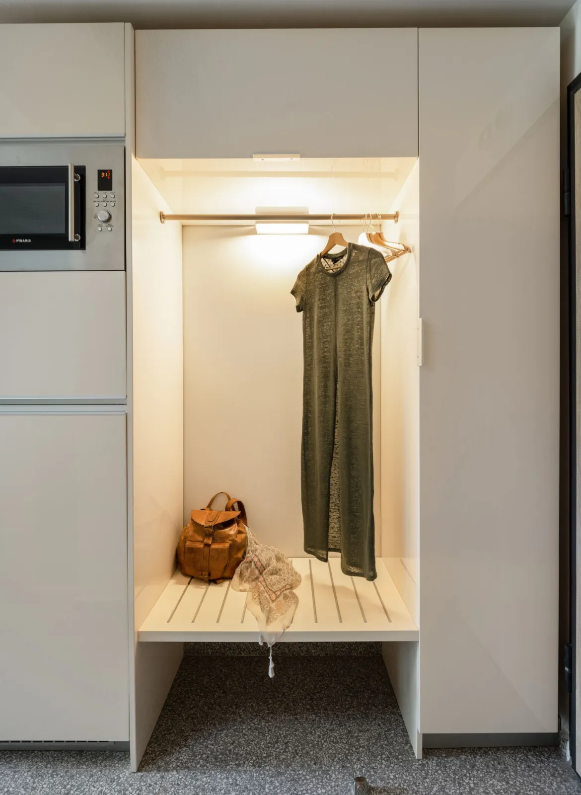 Studio Apartment
