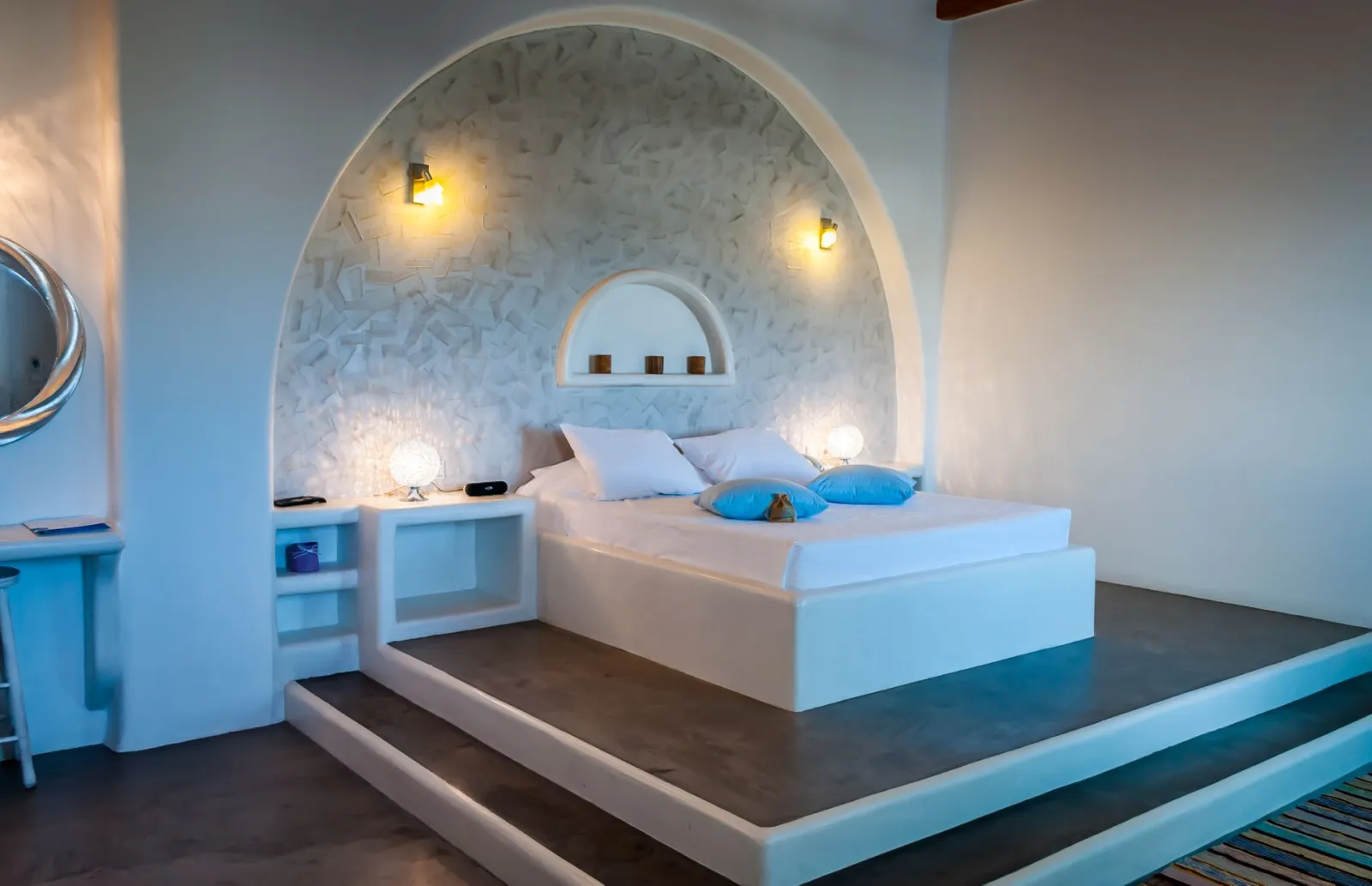 Honeymoon Suite