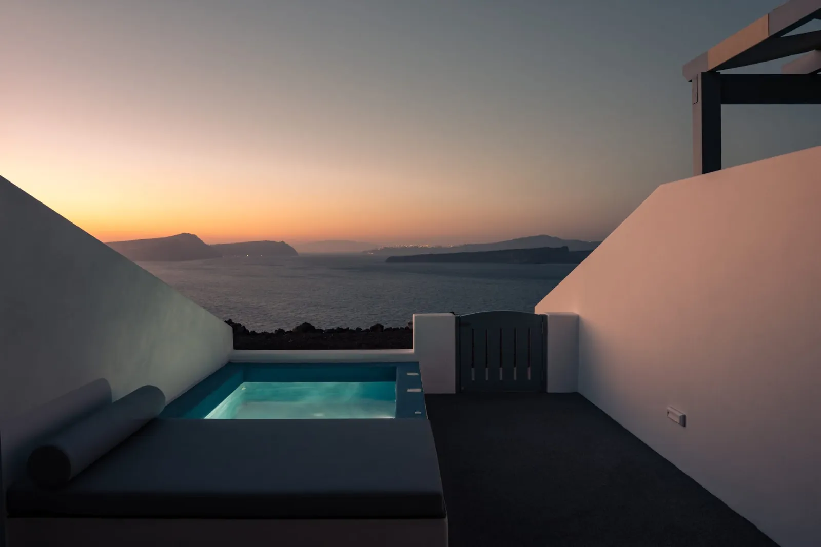 Double Room with Caldera View & Outdoor Mini Plunge Pool