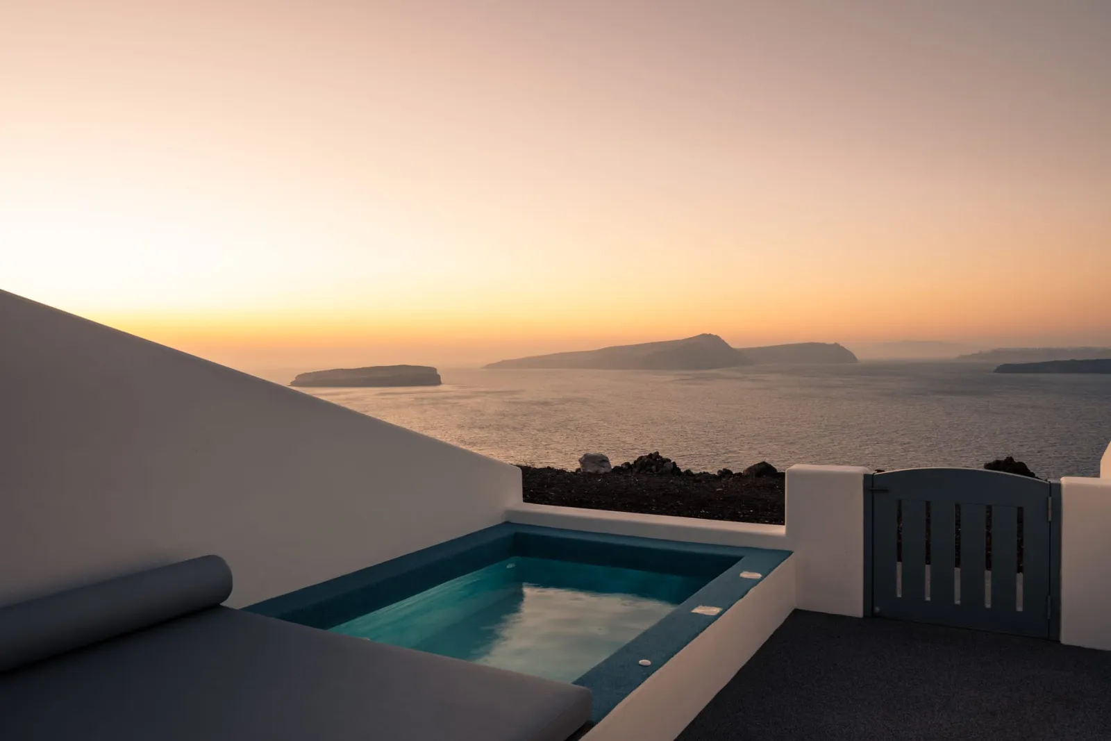 Double Room with Caldera View & Outdoor Mini Plunge Pool