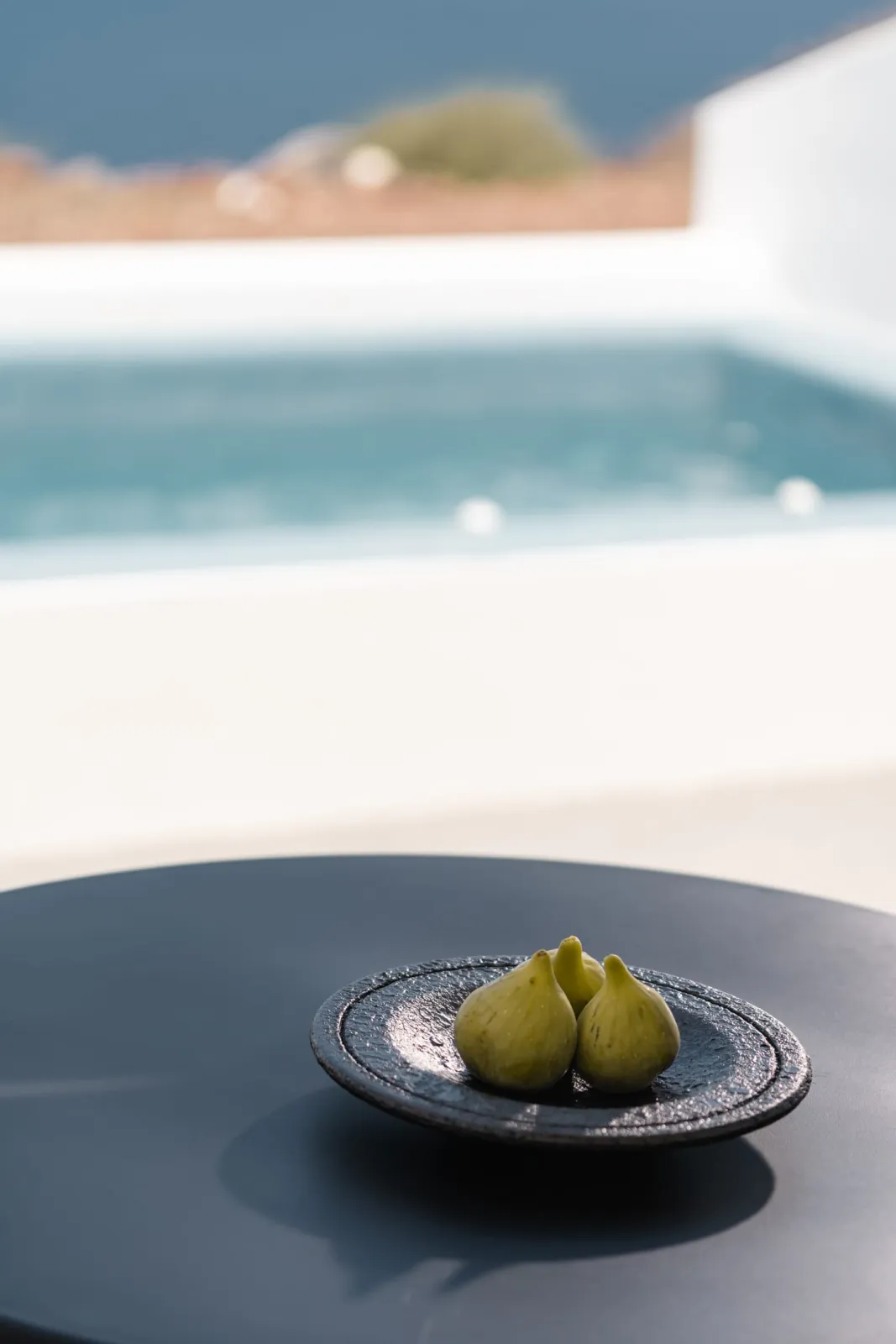 Deluxe Suite with Caldera View &amp; Outdoor Mini Plunge Pool