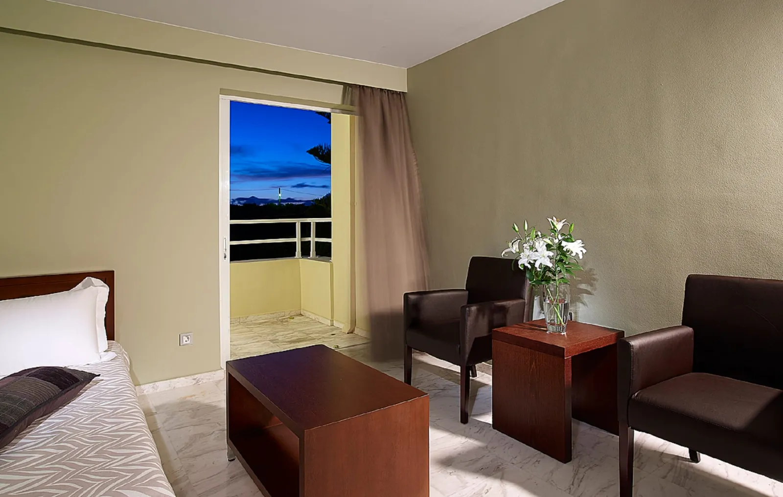 Superior Family Suite Garden View