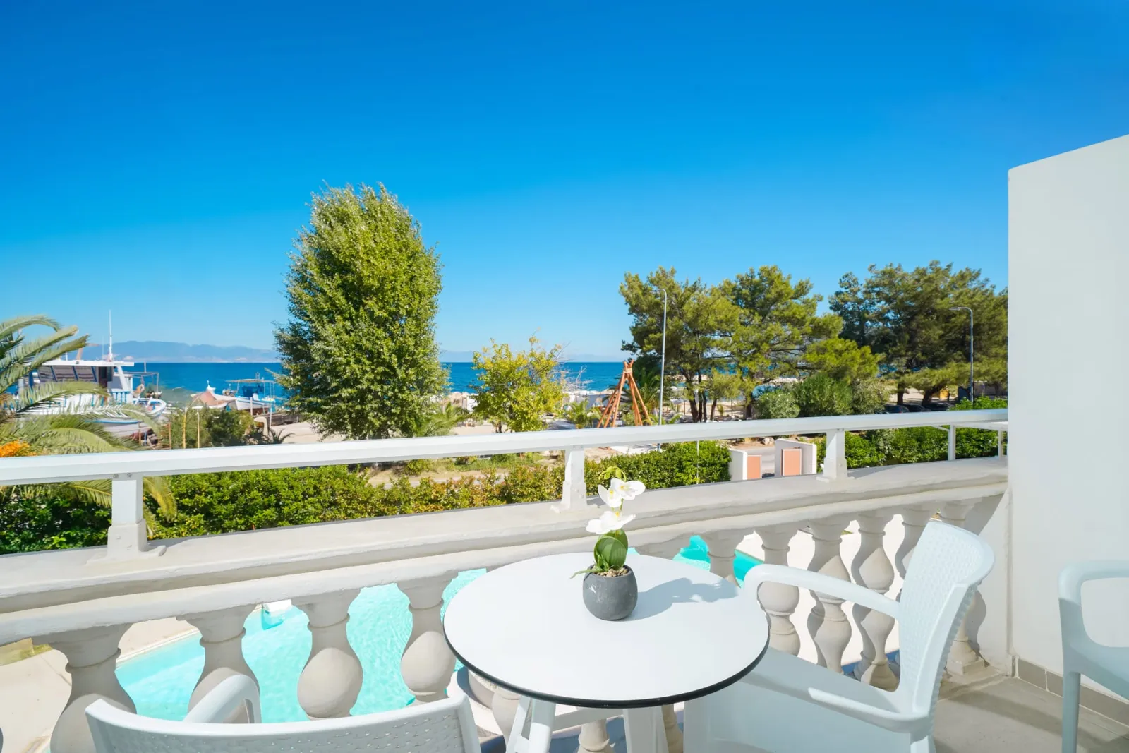 Suite with sea view