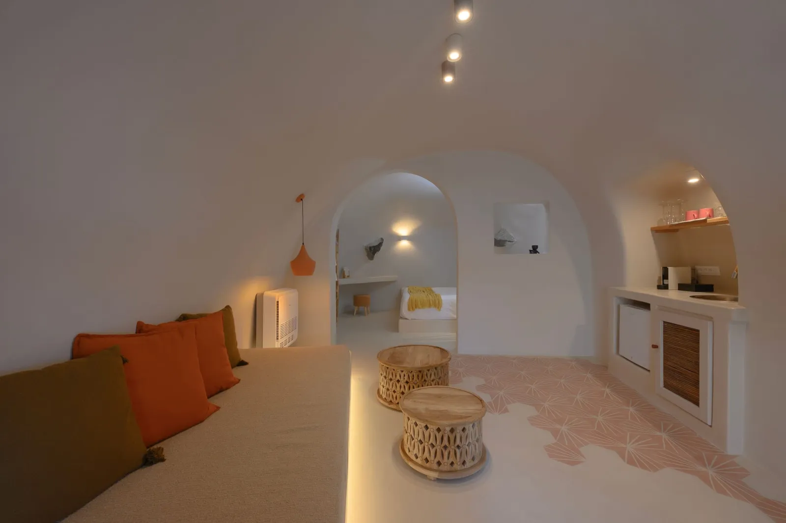 “Earth” Junior Cave Suite