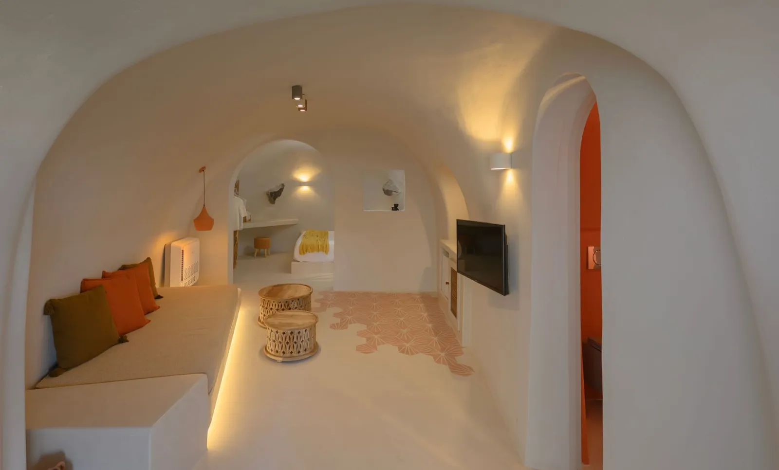 “Earth” Junior Cave Suite