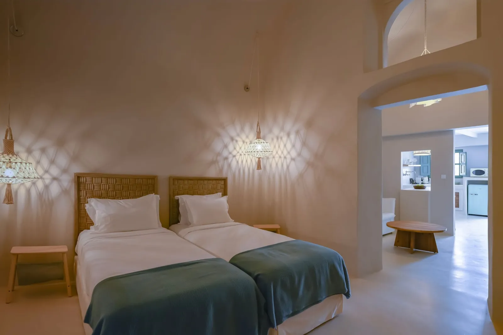 “Water” Family Cave Suite