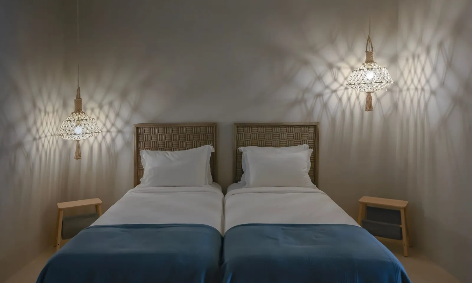 “Water” Family Cave Suite