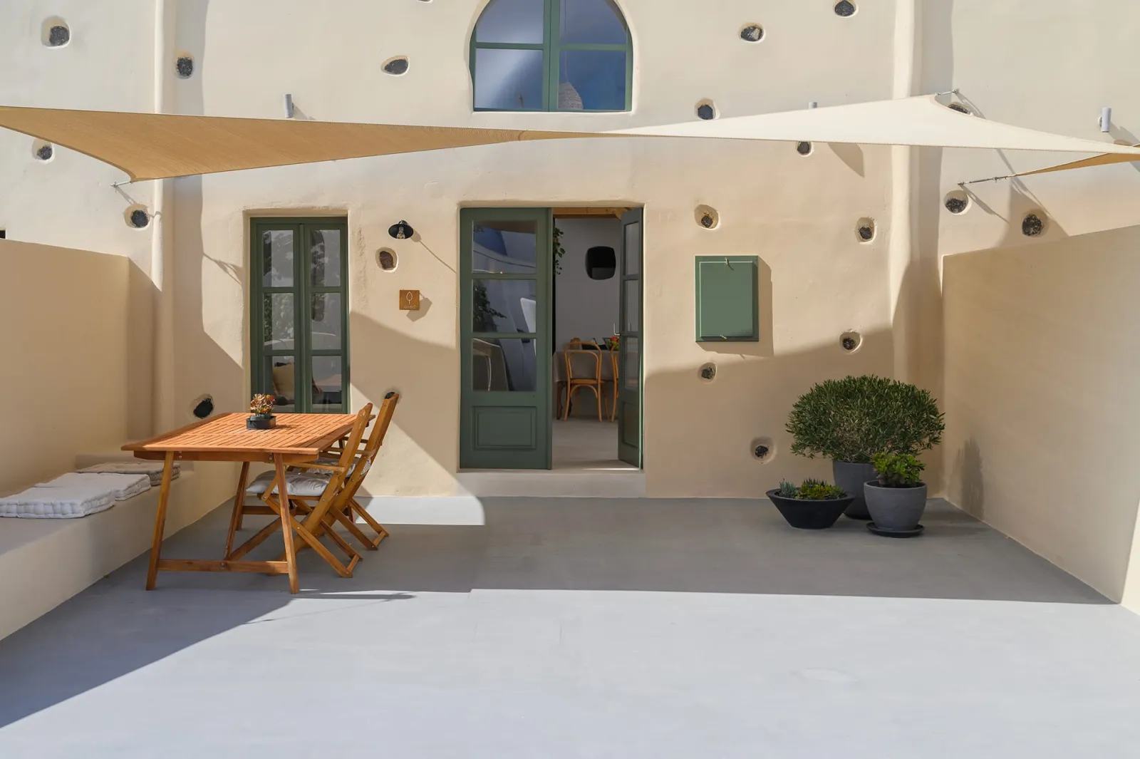 Aithera Cave Villa