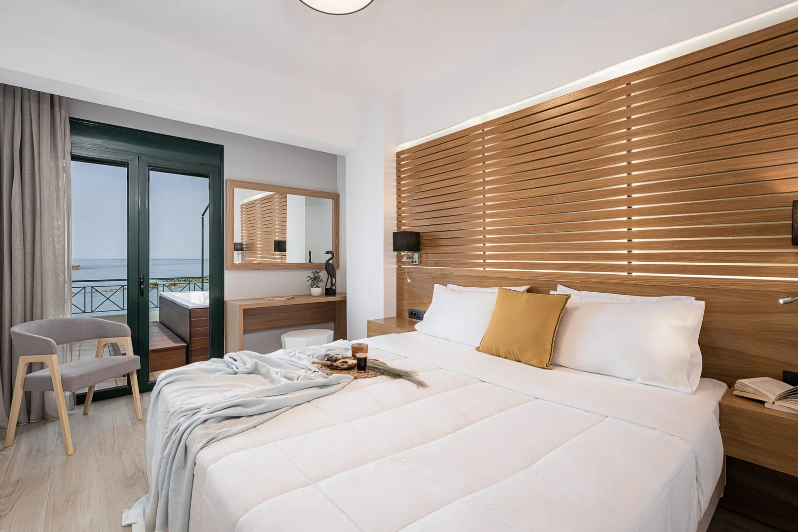 Elia Penthouse