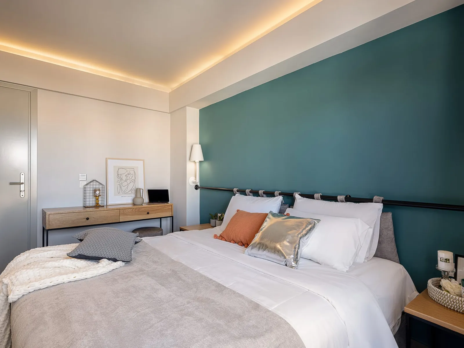 One Bedroom Suite
